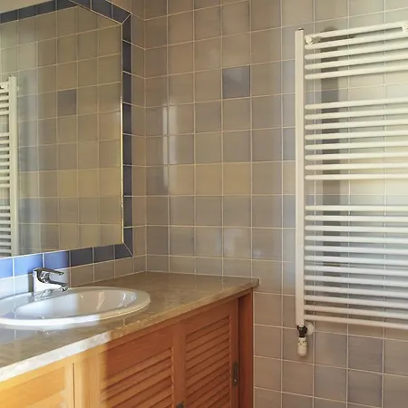 Del Rey Bythe Pools Holiday home